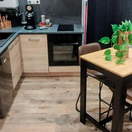 La Pierre N°6 Grand Avec Clim דירה